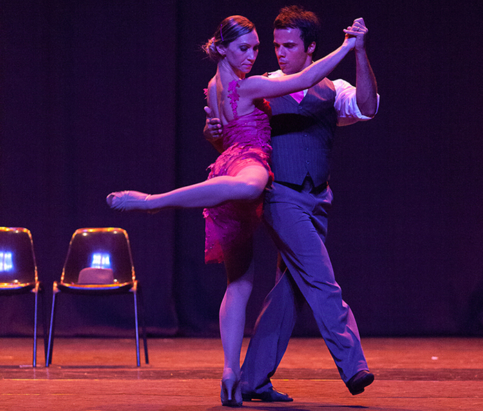 Baila floripa - Rafael Mendes e Lissiana Schlick CRÉDITO HMARIN FOTOGRAFIA-DIVULGAÇÃO