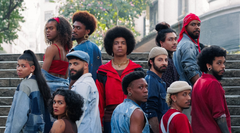 Flying Low estreia “Em Revoada”, espetáculo que reúne break dance, mitologia e a busca por liberdade